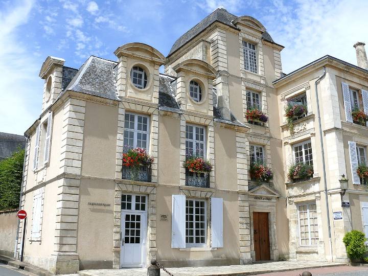 Hôtel de ville de Saint-Maixent-l'École